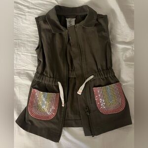 Max Studio vest